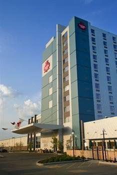 Canad Inns Destination Centre Brandon Bagian luar foto